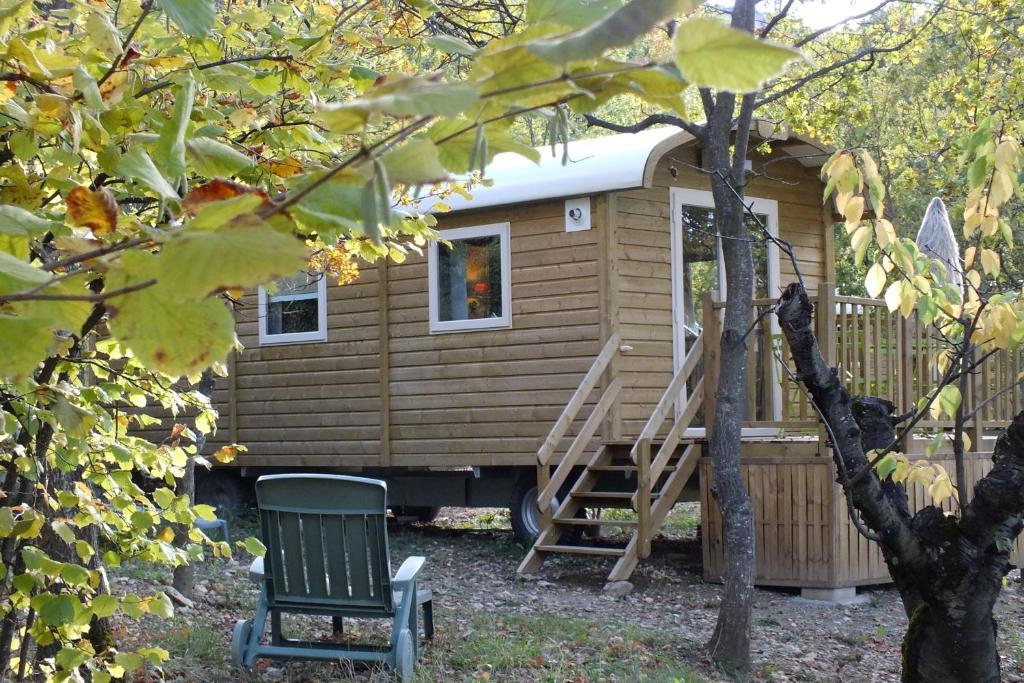 La Drugere - Gites Et Roulottes Nyons Quarto foto